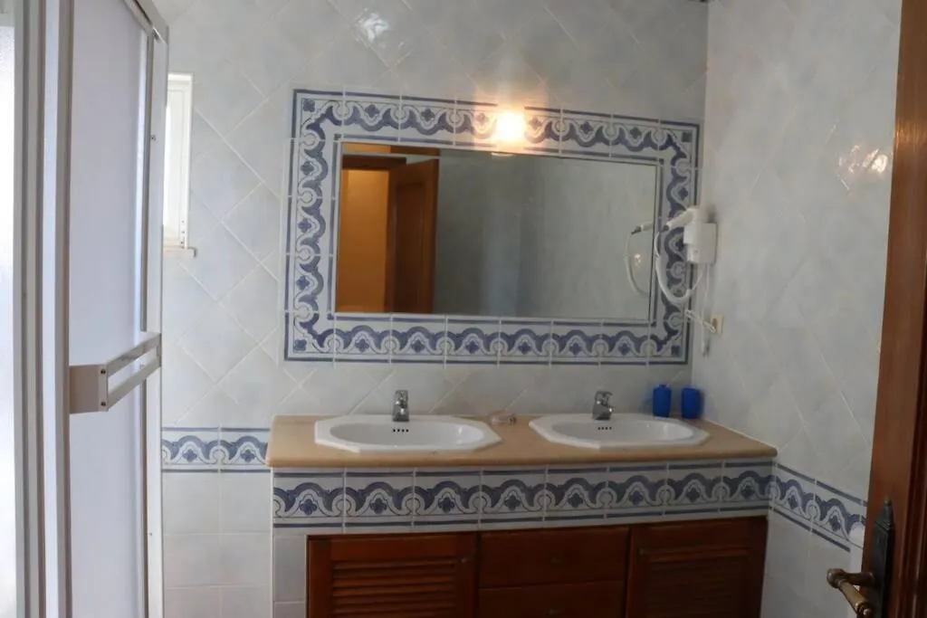 Vivenda Villa Guisado With Private Pool V3+2 Albufeira