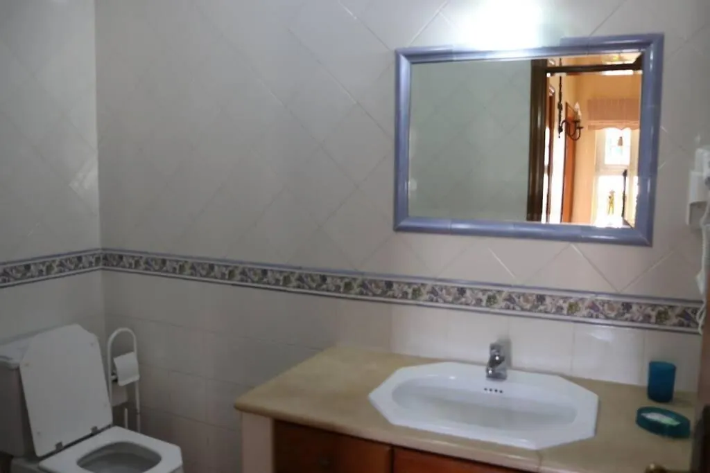Vivenda Villa Guisado With Private Pool V3+2 Albufeira 0*,